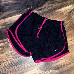 Nike Women's Athletic Shorts in Black with Pink Trim